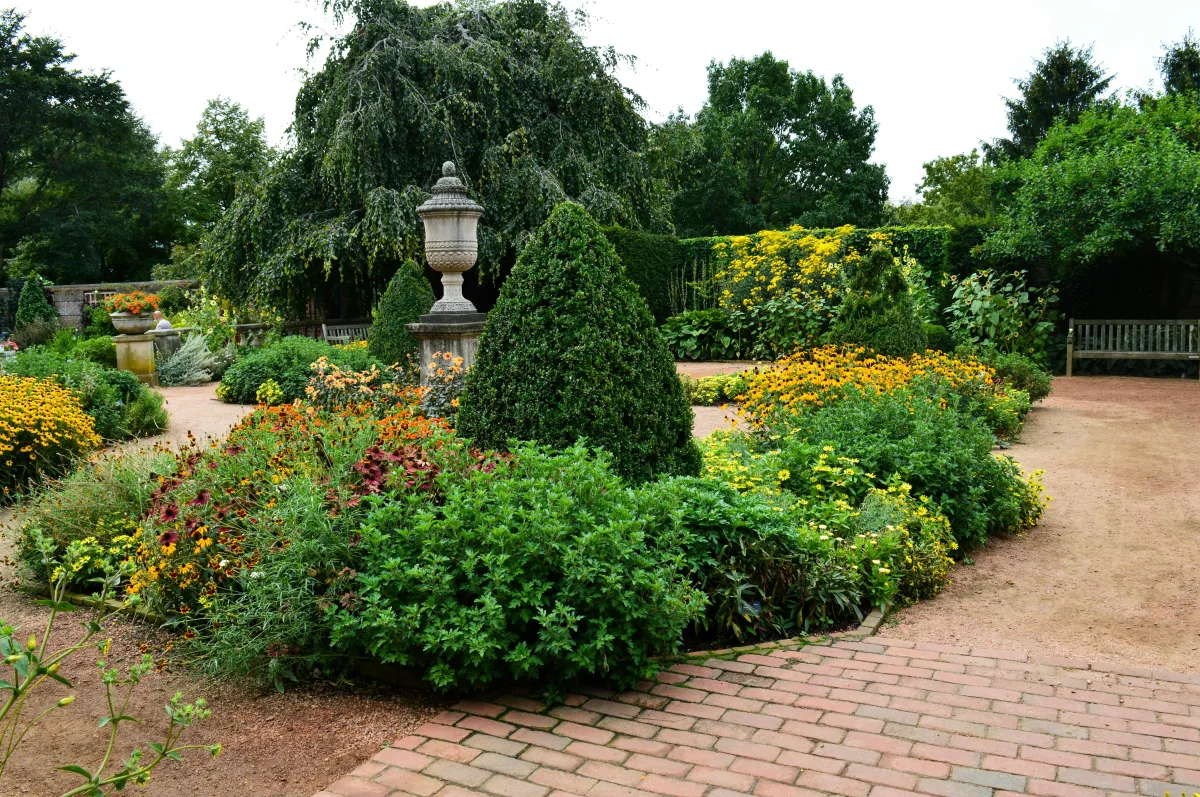  Landscape Construction