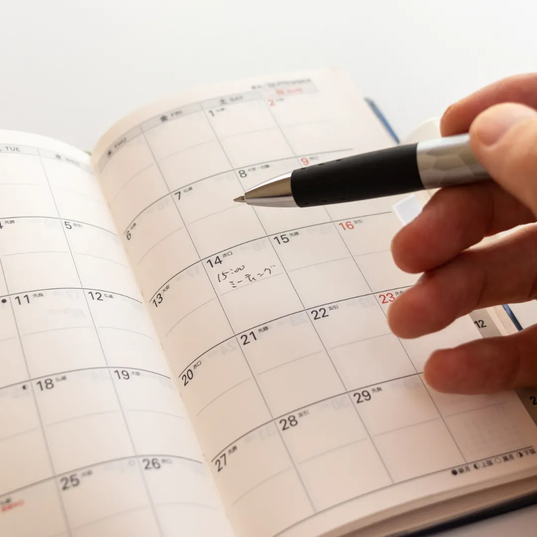 write a date for your spiritual coaching with carrie druce in the diary