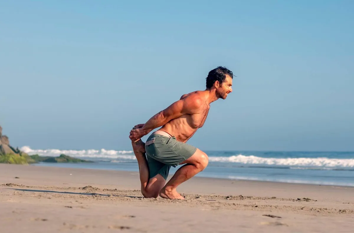 Jared Tavasolian, founder of Heal Strong, training at the beach