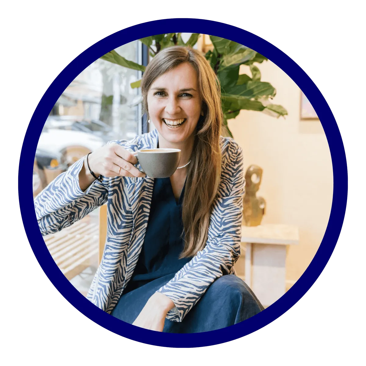 Julia Goesch-Lauenstein ist Expertin für Karriere, Performance & holistisches Wohlbefinden