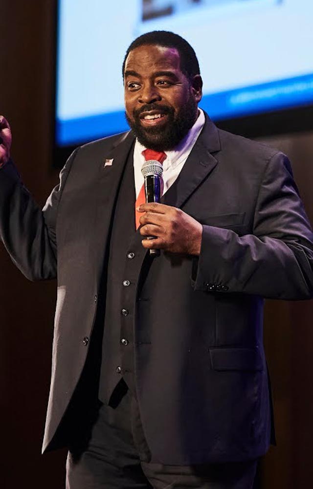 Portrait of Les Brown