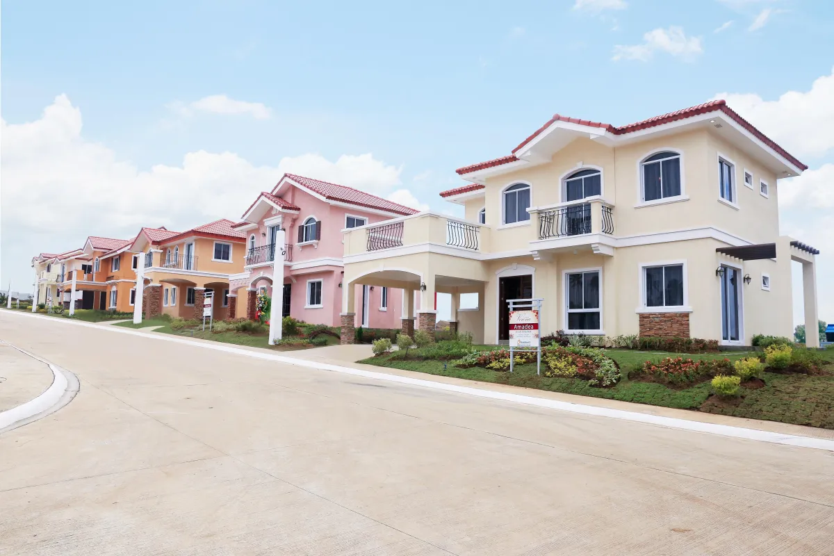 Suntrust Verona House Models