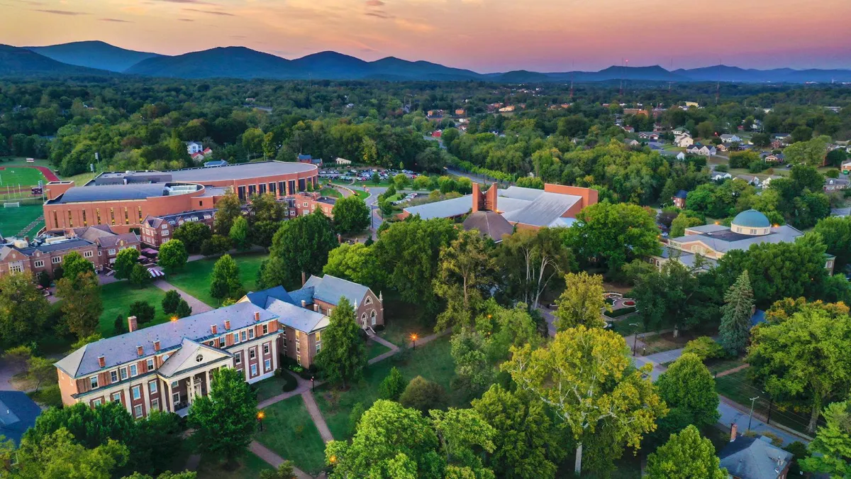 Roanoke College