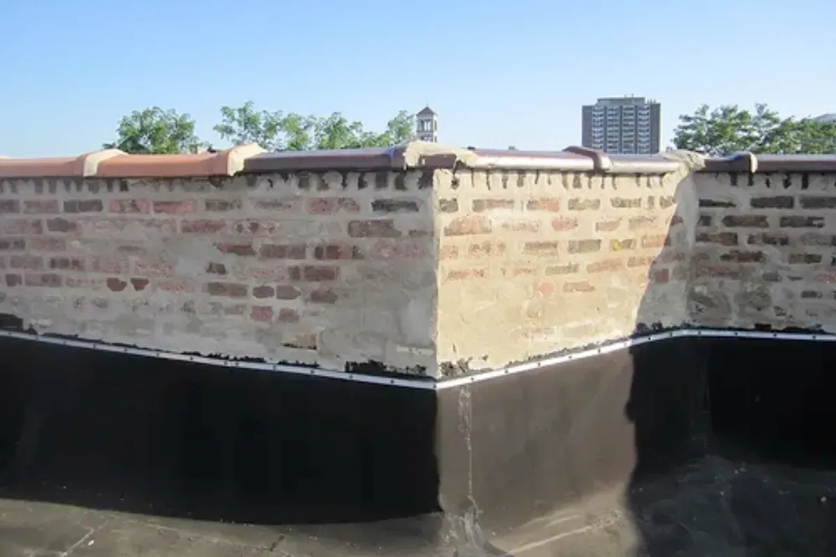 Are Parapet Walls a Hindrance to Solar? - Edinburgh