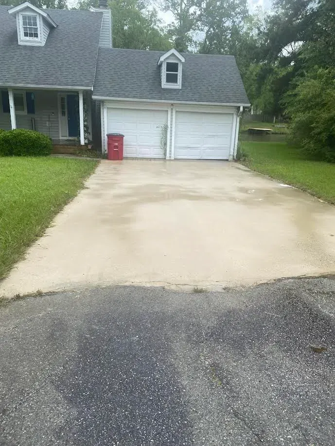 Driveway Cleaning in Macon