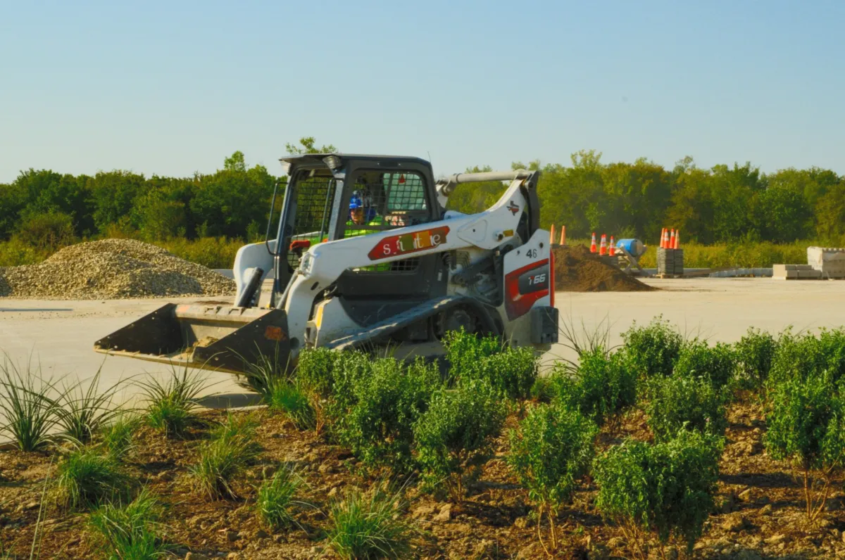 Landscaper in Texas Panhandle