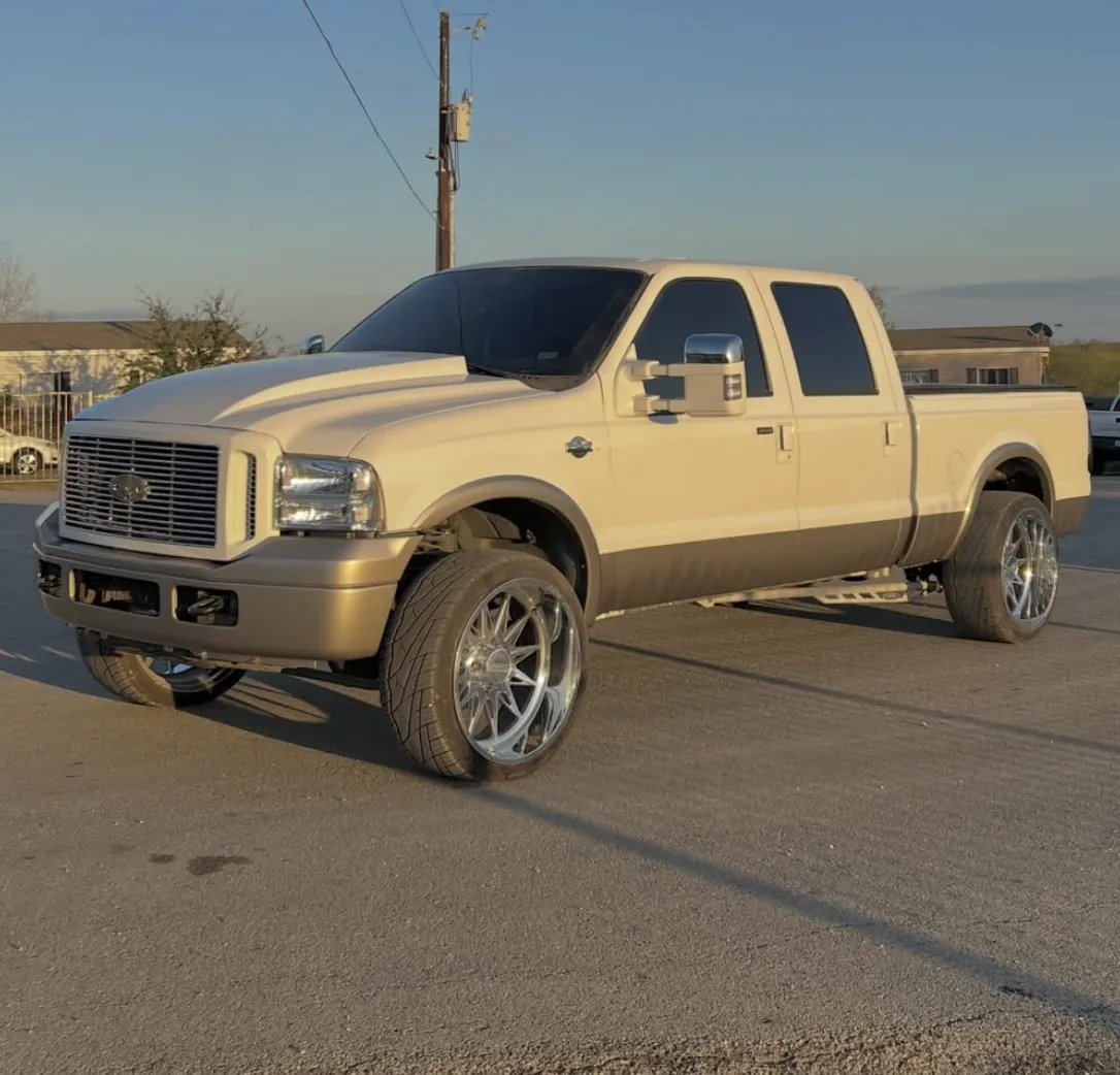 Auto body shop in Kyle,texas