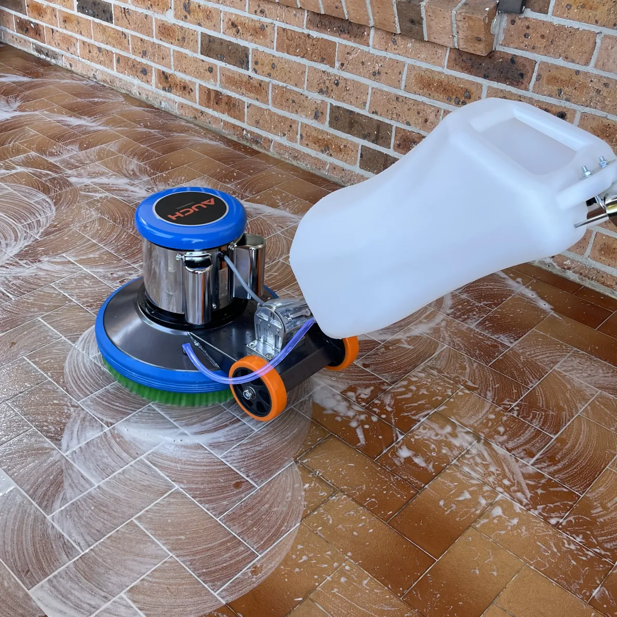 Professional tile and grout cleaning service in Wetherill Park, Sydney