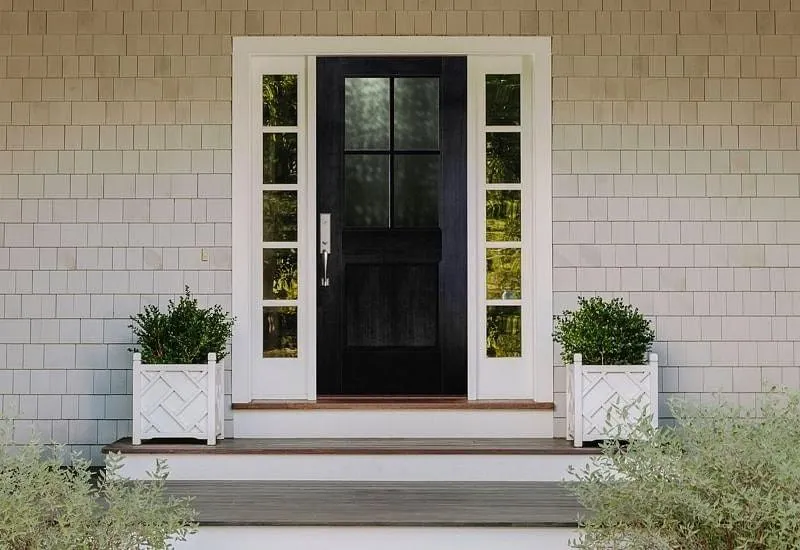 Wood vs Fiberglass Front Doors Near Pinellas County, Florida