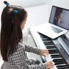 Contemporary Piano Lessons for Kids