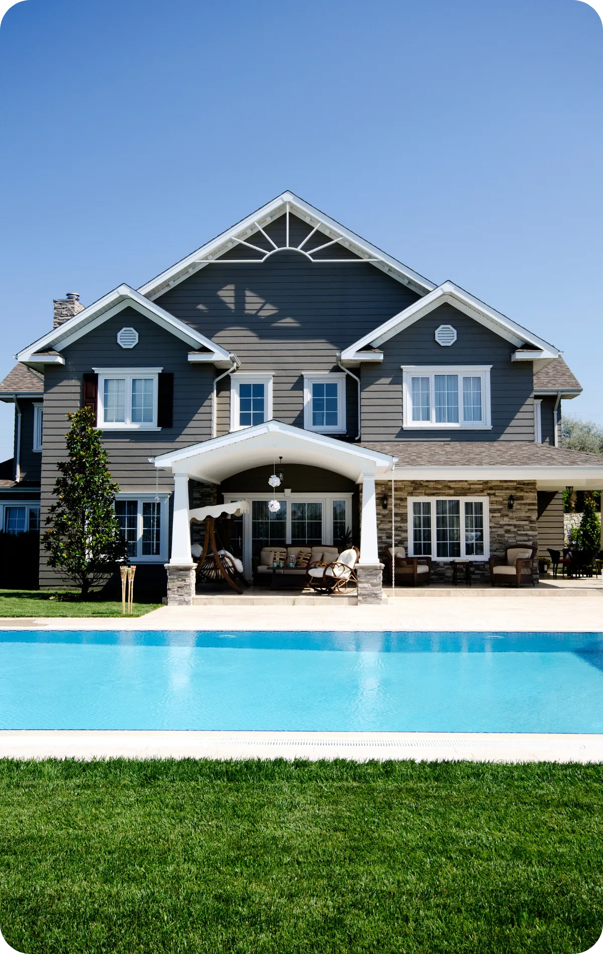 Large Delaware home with a pool used to illustrate a home inspection in Delaware, focusing on safety, structure, and system evaluations.