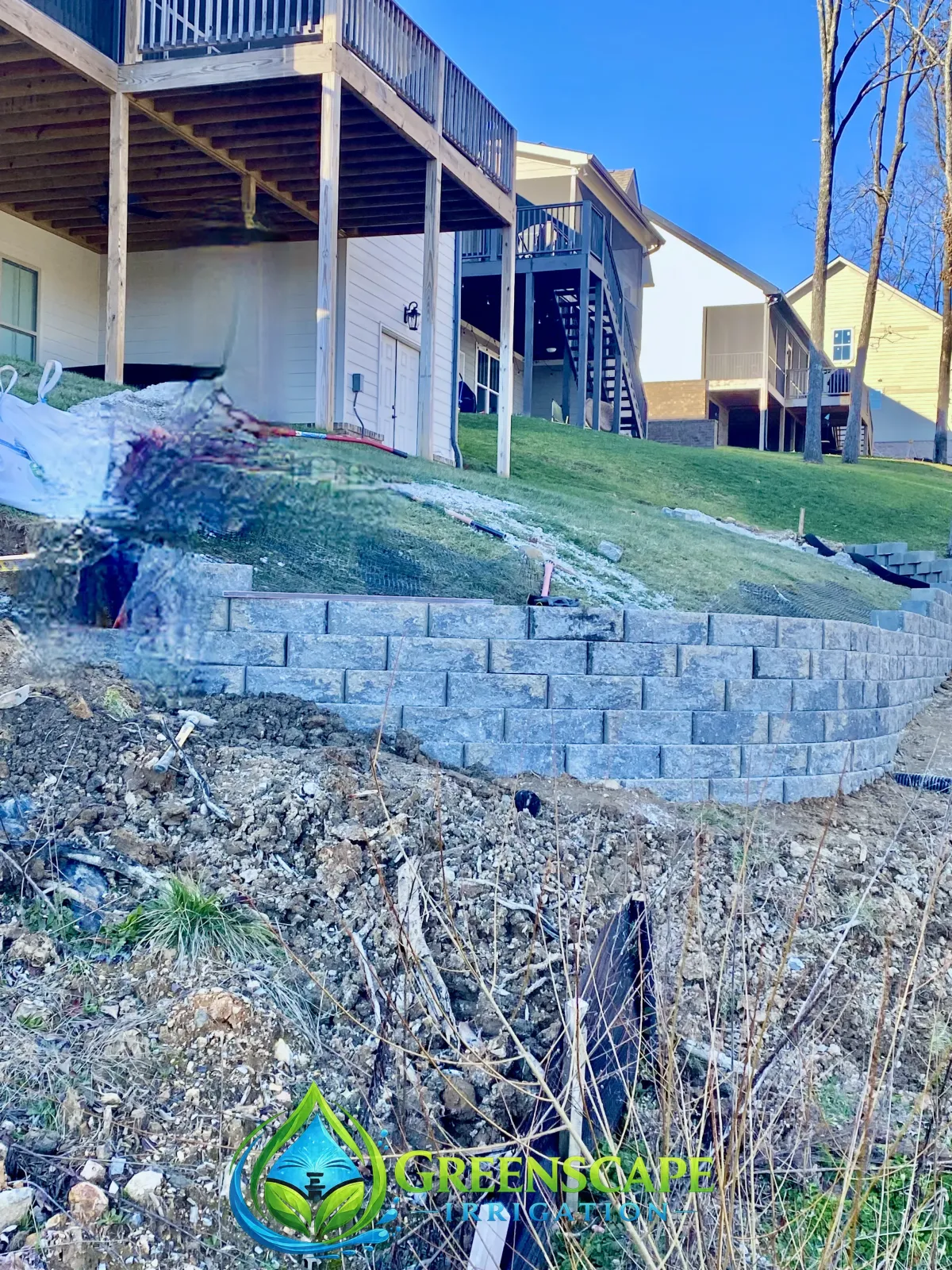 Retaining wall installation in Chattanooga, TN