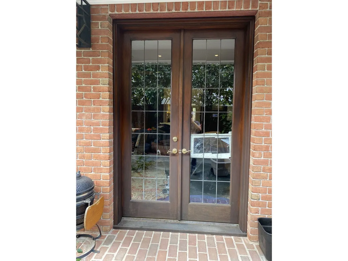 Entry doors after emergency glass repair