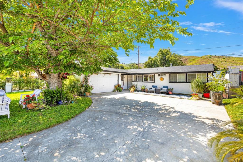 Pomona builds and installs driveway