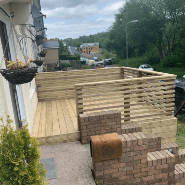 Fencing & decking