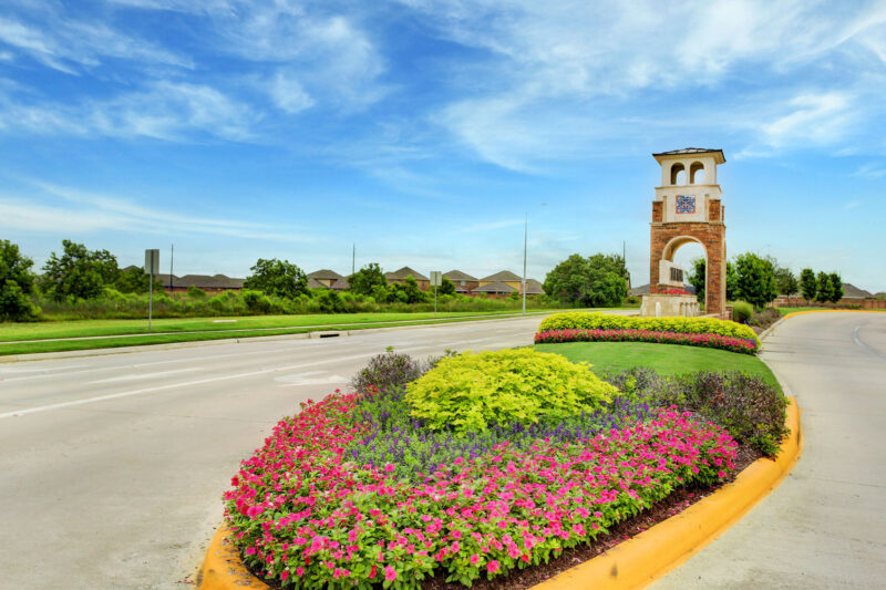 7 Questions to Ask A Commercial Landscape Provider Before You Hire