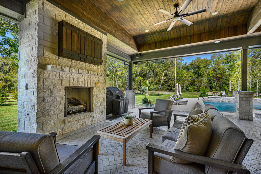 Get outside in October with exceptional outdoor living spaces.