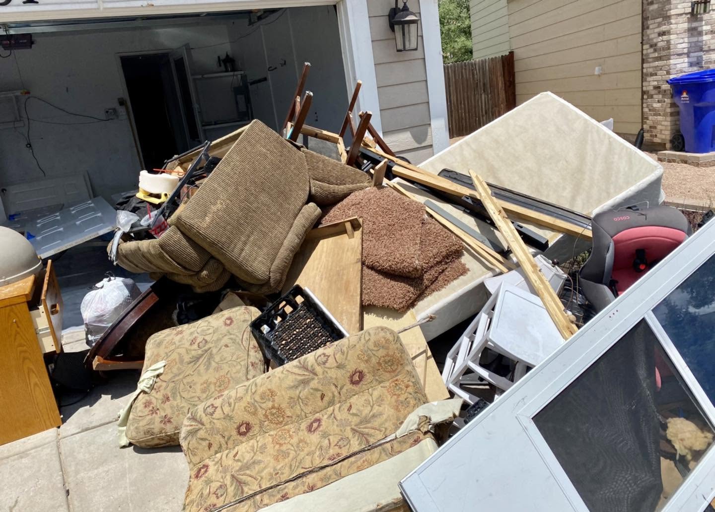 House Cleanouts in Denver