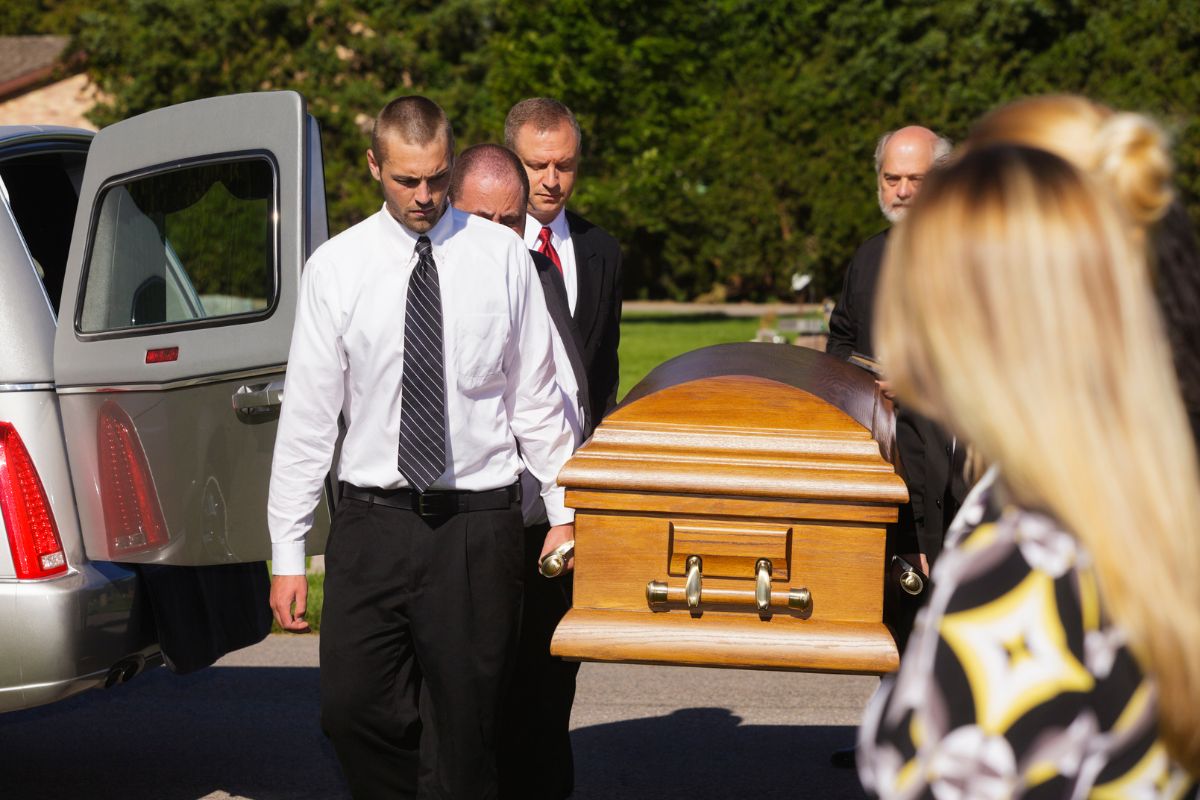 funeral home referral relationships