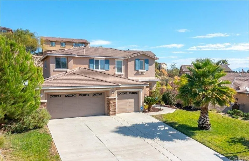 Should I buy a home in Lake Elsinore now or wait featuring suburban neighborhoods newer homes and family homeownership lifestyle