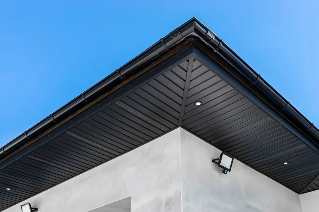 red brick building under white sky during daytime