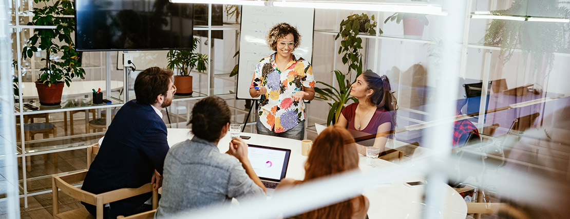 How can HR help create a culture of accountability?