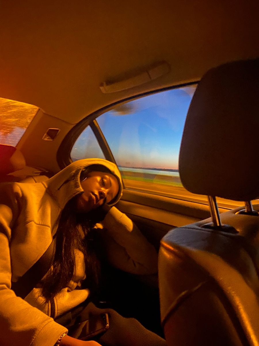 How to Beat Jet Lag on Long-Haul Flights: What Actually Works
