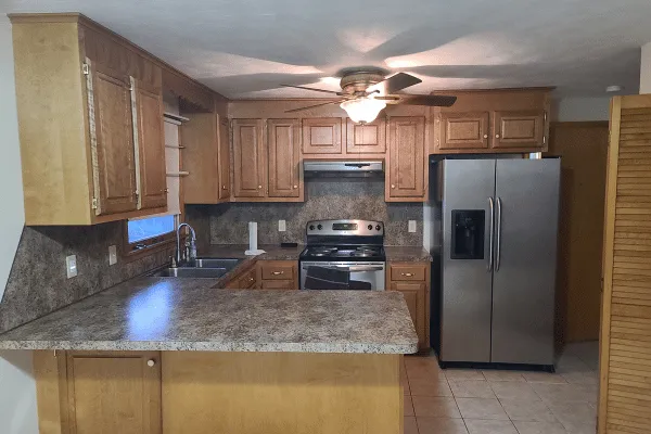 Updated kitchen - We Buy Houses in Connecticut, Green Pear Homes, sell your house fast, cash home buyers
