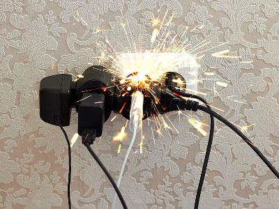 Emergency electrician Eastern Suburbs for sparking or arcing electricals