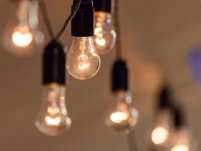 Emergency electrician Eastern Suburbs for flickering lights