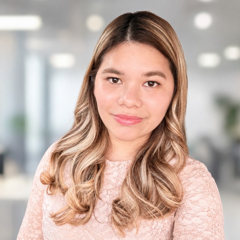 Janine Manasala, SMB Navigator