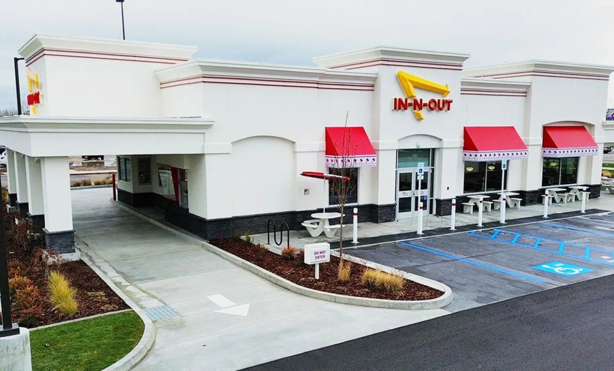 Specialty roofing materials for In-N-Out commercial Flat Roof Project