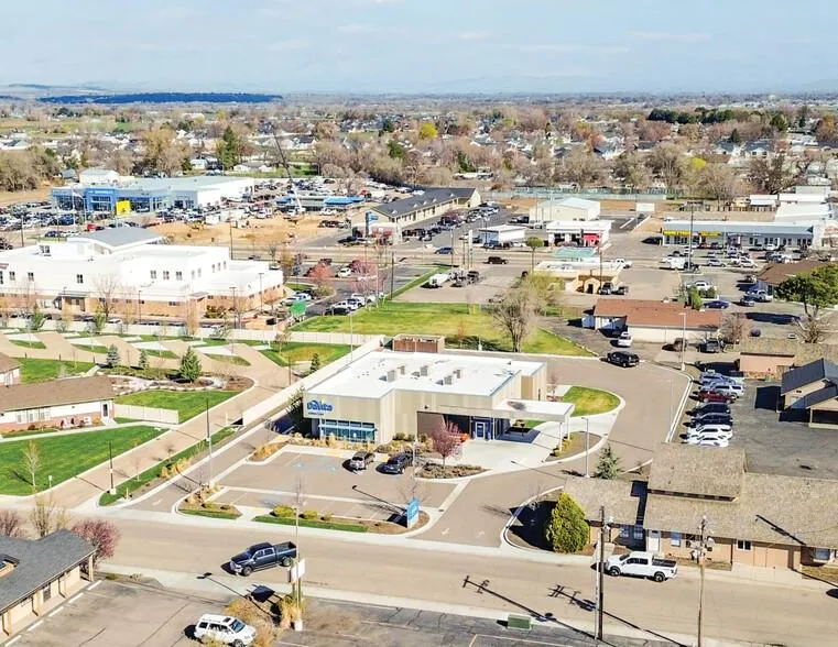 commercial property owners trust Signature Roofing for quality and reliability