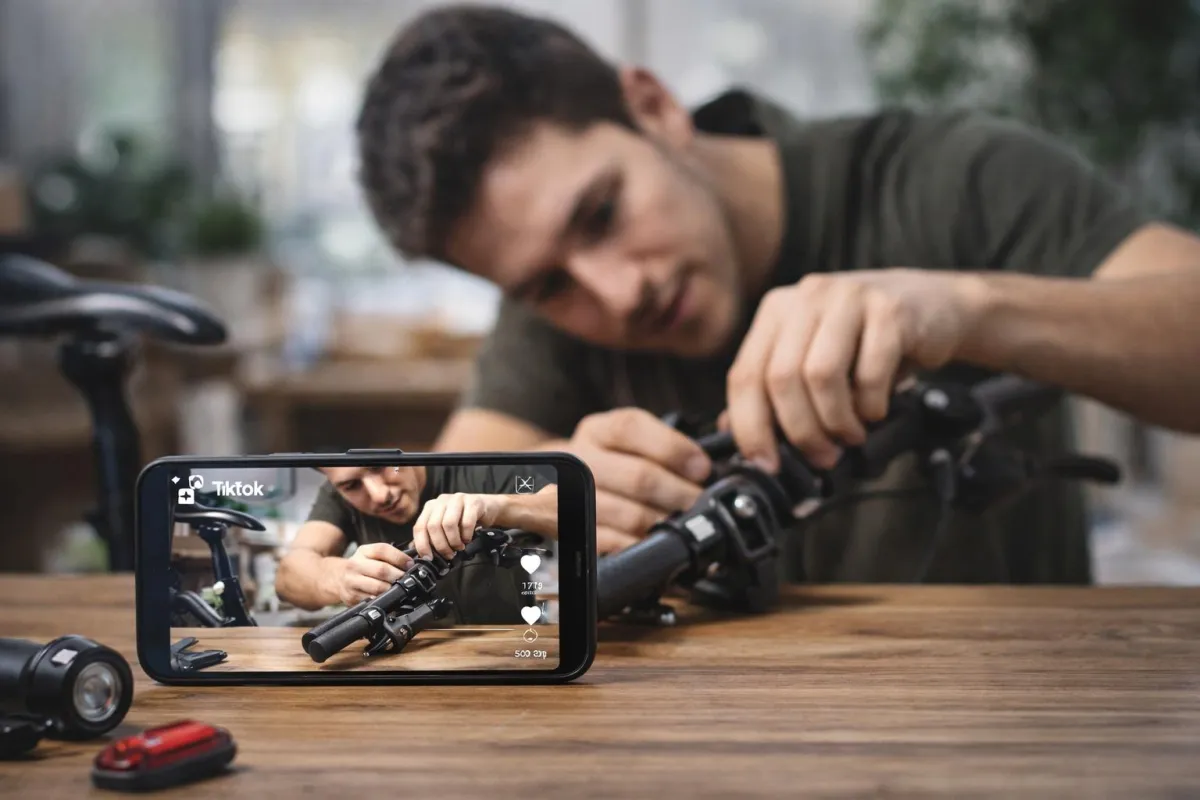 0€ en ads. 3.200€ en ventas.