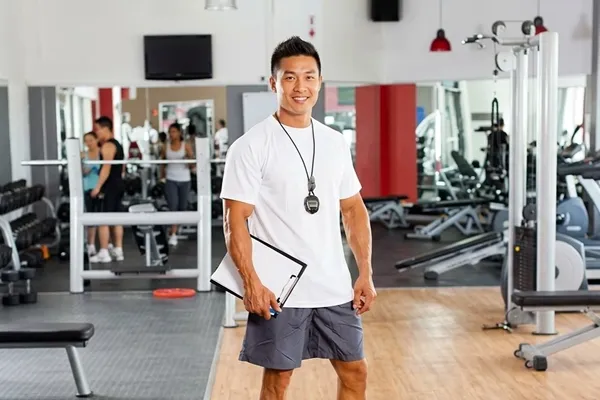 Can You Become a Personal Trainer With No Experience in Singapore?
