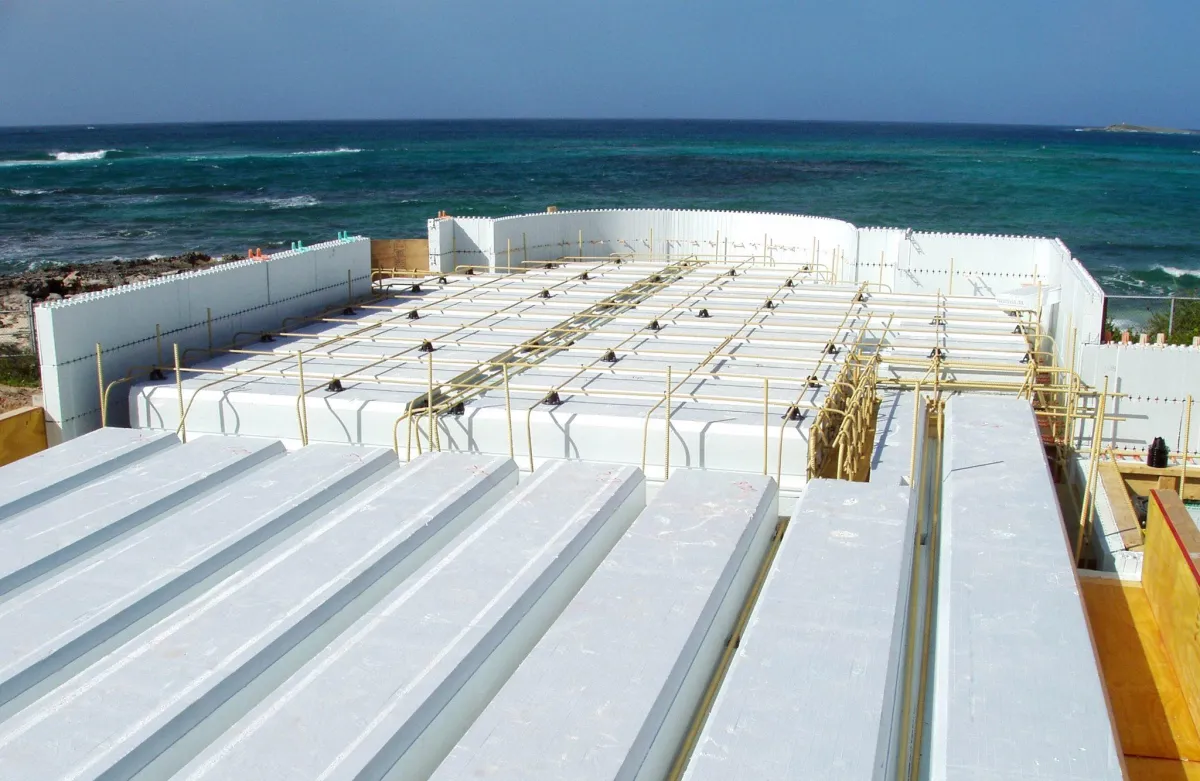 Completed ICF home with Insul-Deck monolithic concrete roof system in Panama Beach, FL