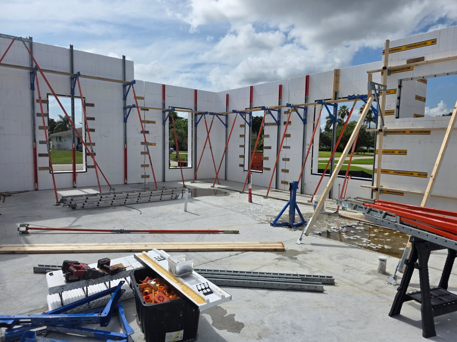 ICF Bracing Rental Guide: System Selection, Setup Timeline, and Cost