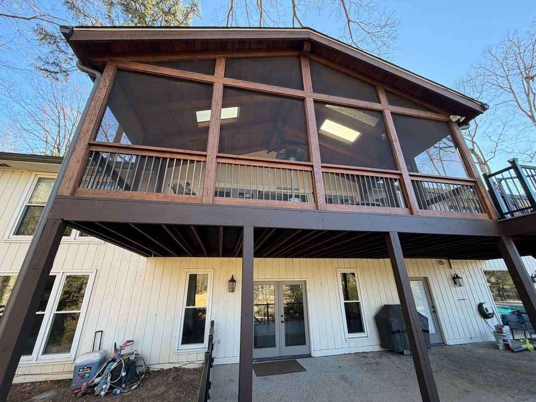 Screened Porch Building