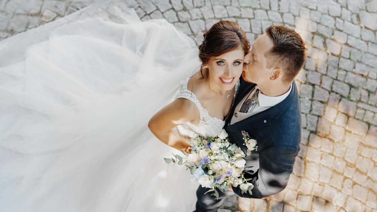 themed photo booths for weddings