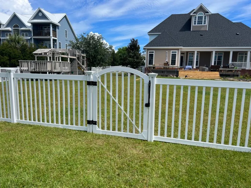 fence contractors near jacksonville nc