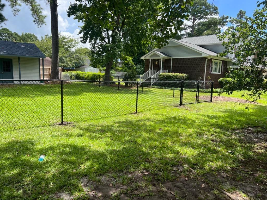local fence company jacksonville nc