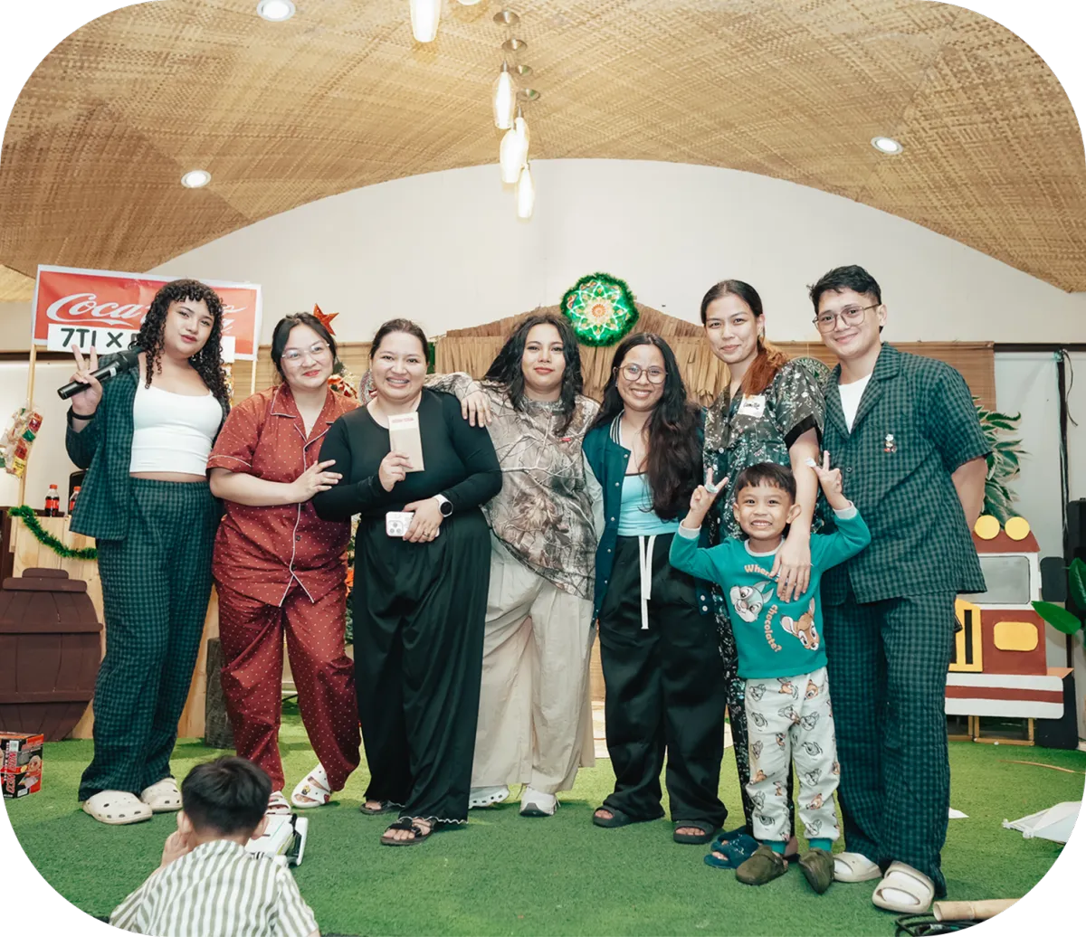 Build to Scale Powered by People.