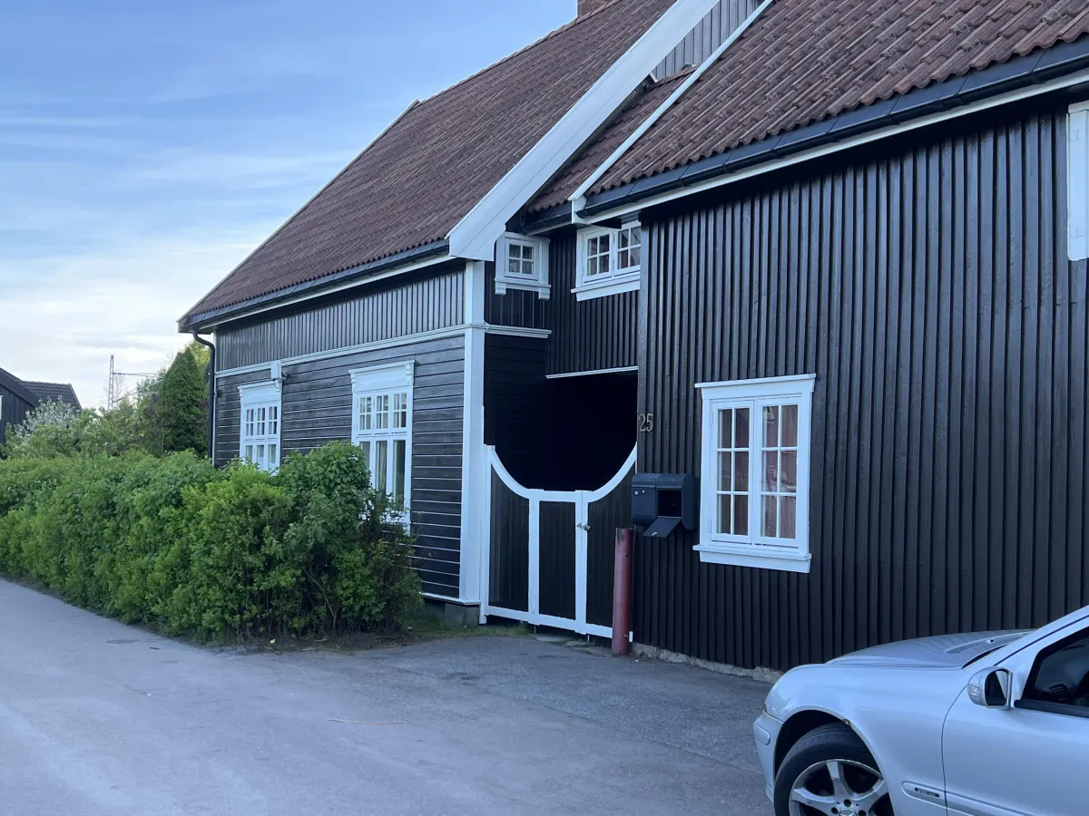 Tomt nybygg under oppføring