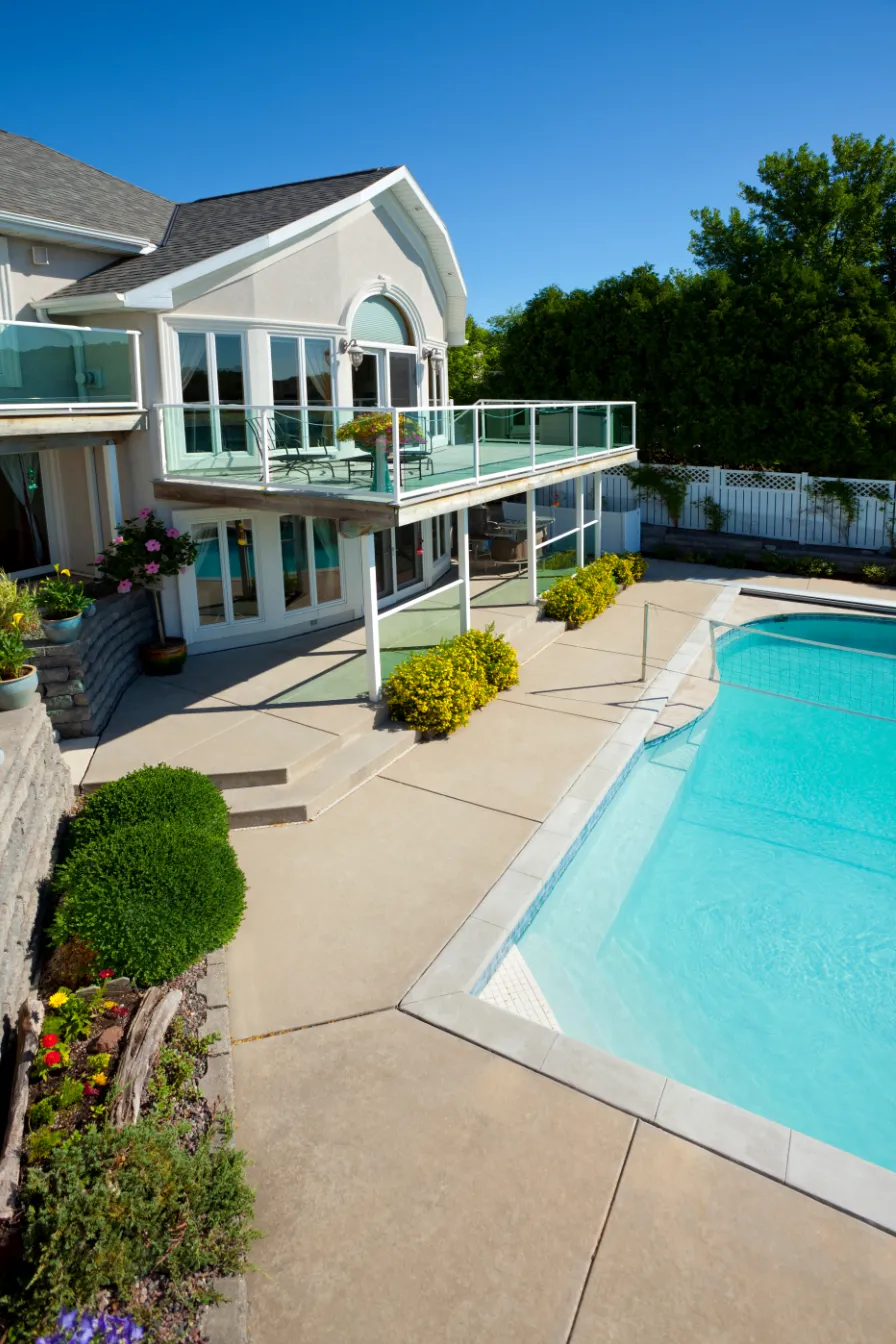  Restore  Pool Deck Surface