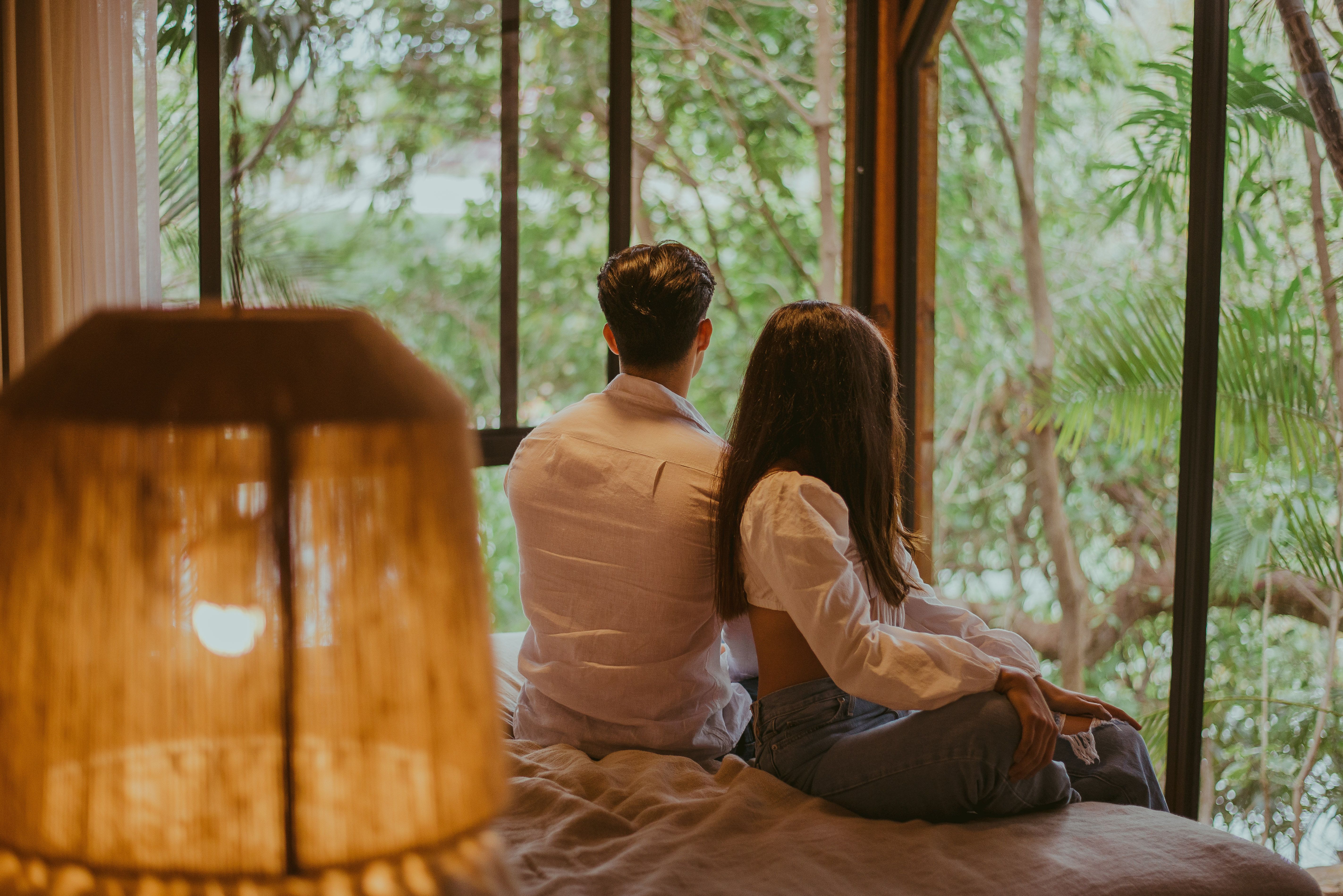 What Should I Expect During My First Luxury Wellness Experience?
