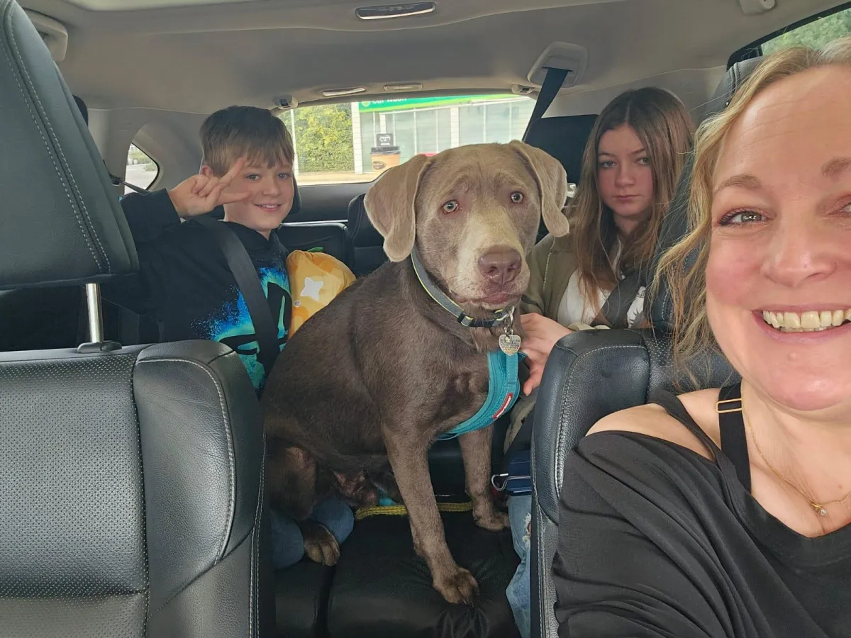 Sam and her family living a life of wealth