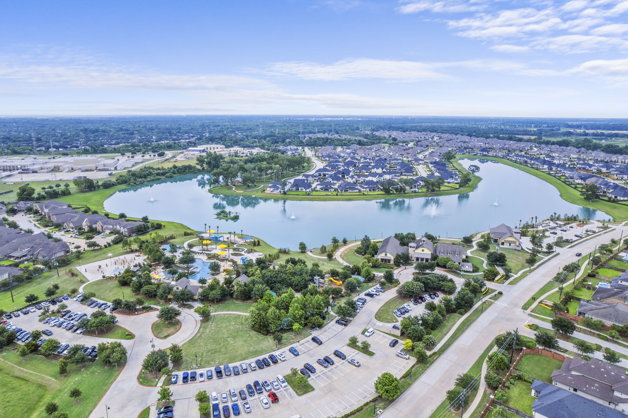 Sienna TX Aerial - Sawmill Lake