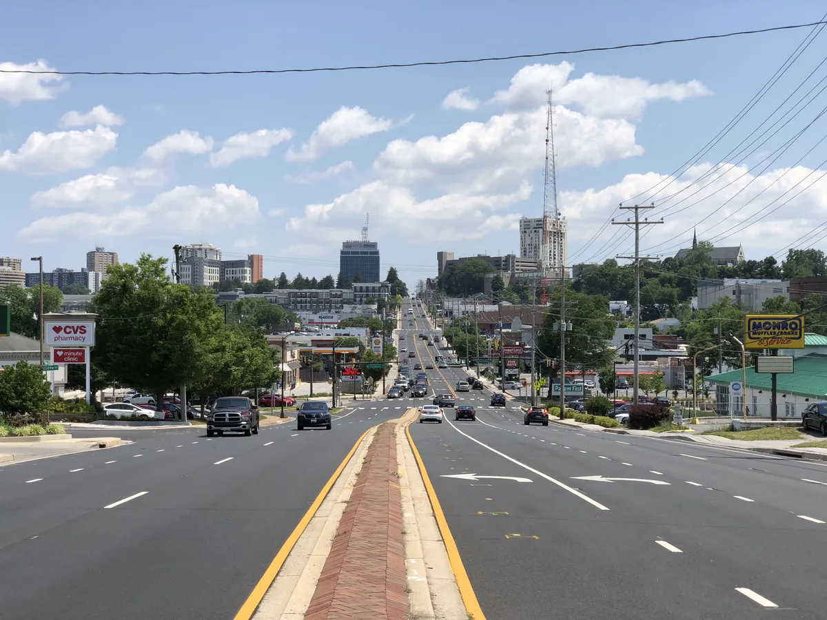 ⛽ Drive Smarter, Earn More: Five Star Car Rentals in Towson, MD, for Fuel-Efficient Gig Work