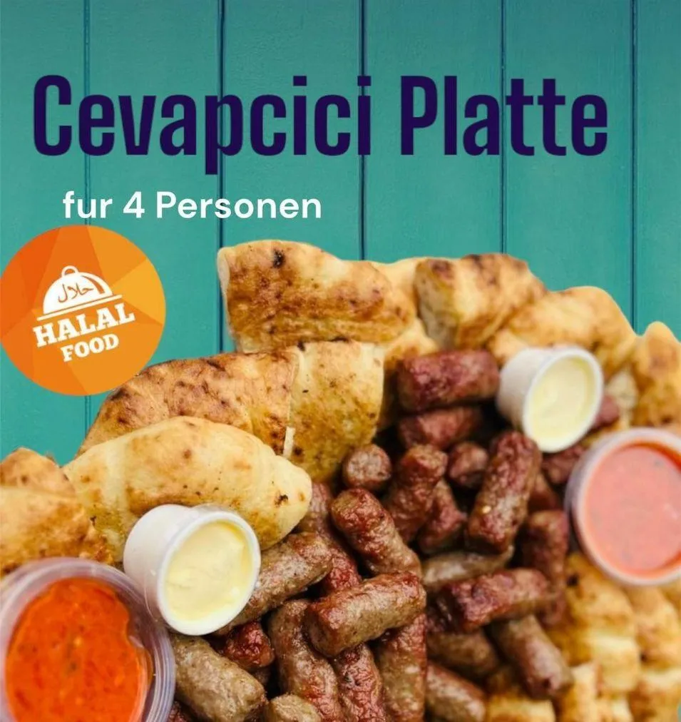 Saftiges Fleisch, frisches Gemüse und knuspriges Brot direkt vom Grill. Die Königsplatte vom "König Cevapcici"!