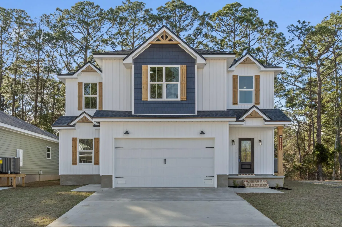 An image of our Luxury Waterfront townhomes, new construction homes for sale in pensacola